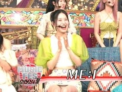 テレ東ミュージックフェス2024夏でME:Iの桃奈がパンチラ