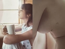 元欅坂46長濱ねるが半裸乳輪セミヌードで淫乱タトゥーがバレて炎上