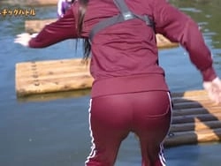 AKBの素ちゃんでずぶ濡れジャージのぴちぴちお尻がエロい企画配信